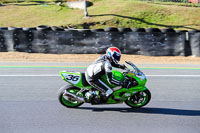 brands-hatch-photographs;brands-no-limits-trackday;cadwell-trackday-photographs;enduro-digital-images;event-digital-images;eventdigitalimages;no-limits-trackdays;peter-wileman-photography;racing-digital-images;trackday-digital-images;trackday-photos